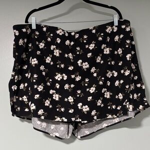 Old Navy Black Floral Women's Skorts